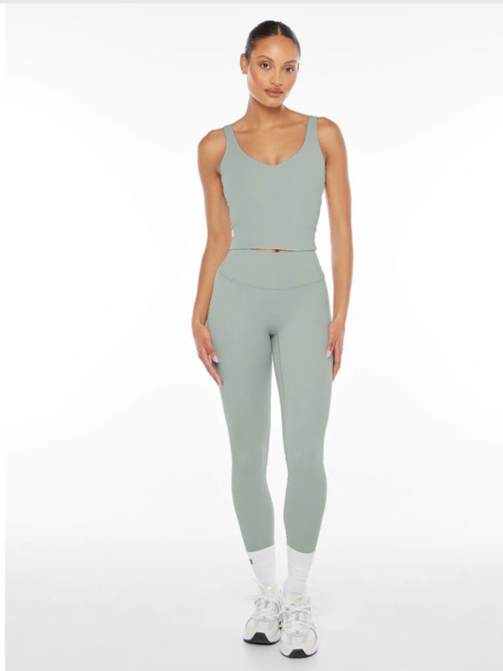 Like New CSB Isabelle Mathers Set!! Freedom Scrunch Legging & Staple Crop Bra, S - Picture 11 of 11